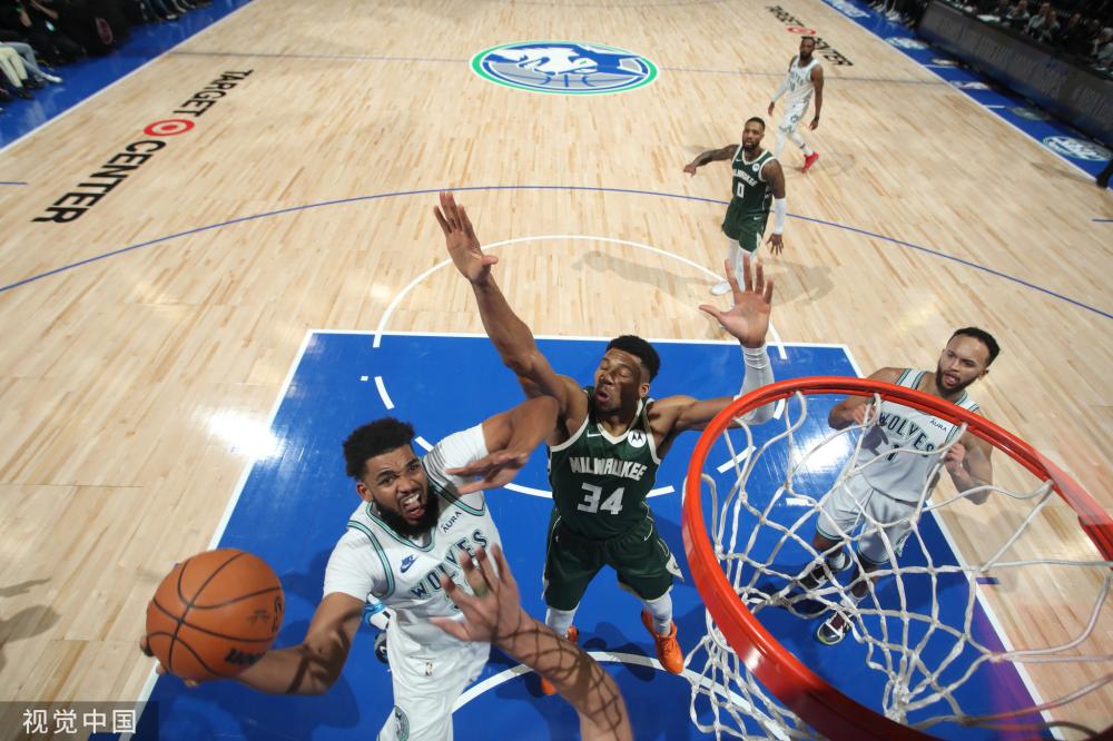 中国男足在 中国男足在